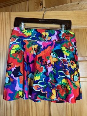 Dona Jo Colorful Floral Tennis Skirt - Vibrant Multicolor Women's Skirt